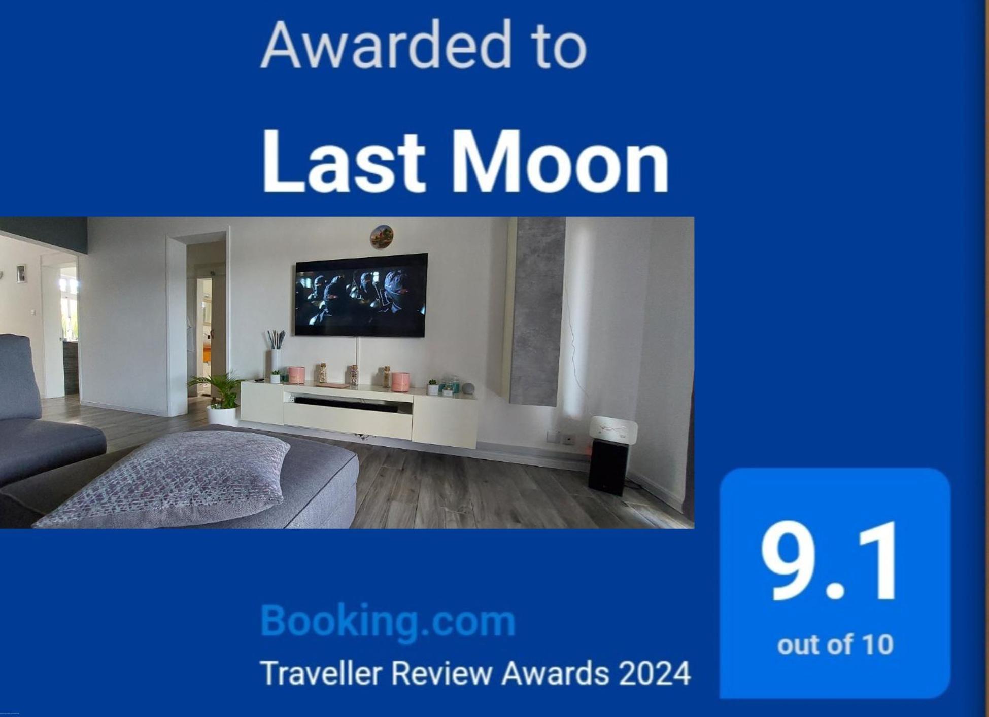 Last Moon Flic en Flac Exterior photo